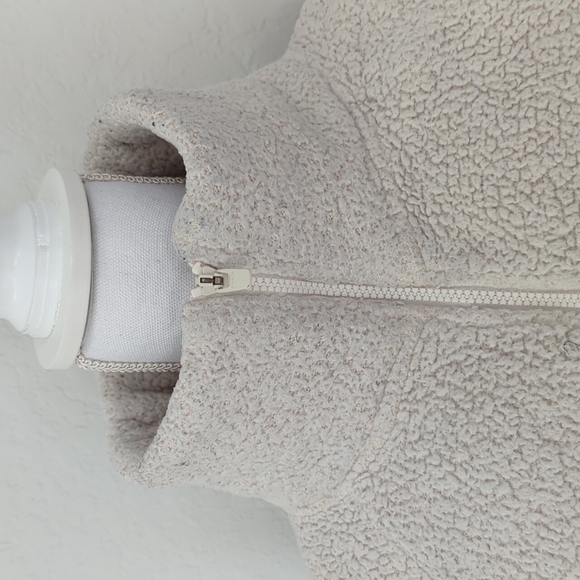 Athleta Sherpa Jacket - Picture 4 of 9